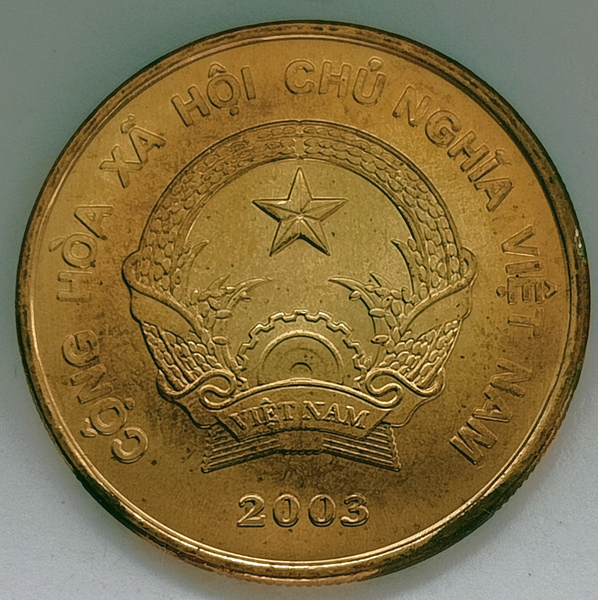 Wietnam 2 000 Đồng 2003